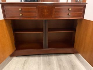 Mueble recibidor con espejo