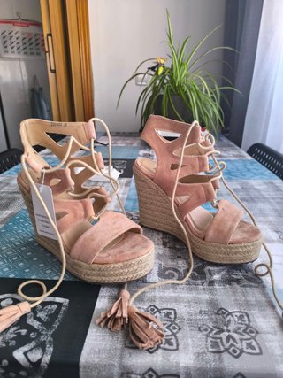 Sandalia cuña esparto nuevo.