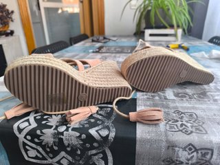Sandalia cuña esparto nuevo.