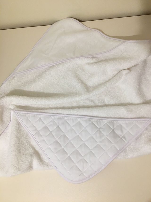 Capa de baño para bordar