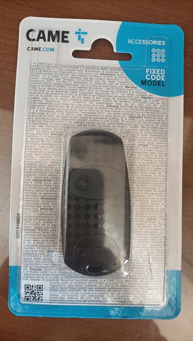 Mando a distancia multiusuario de dos canales .