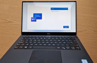 Ordenador portátil DELL XPS 13 9370