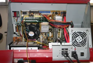 Ordenador INVES CIT 3500A Windows xp + Windows 7