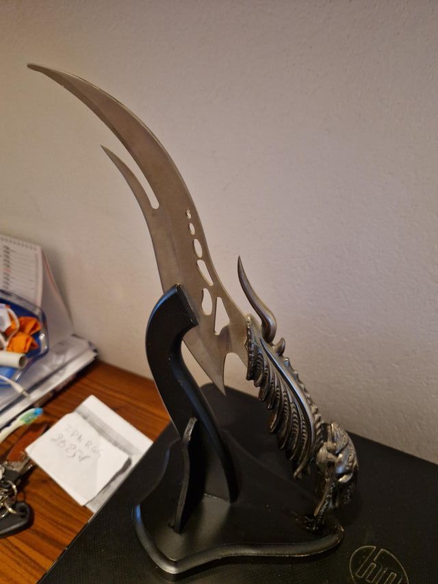 coltello da collezione alien contro predator