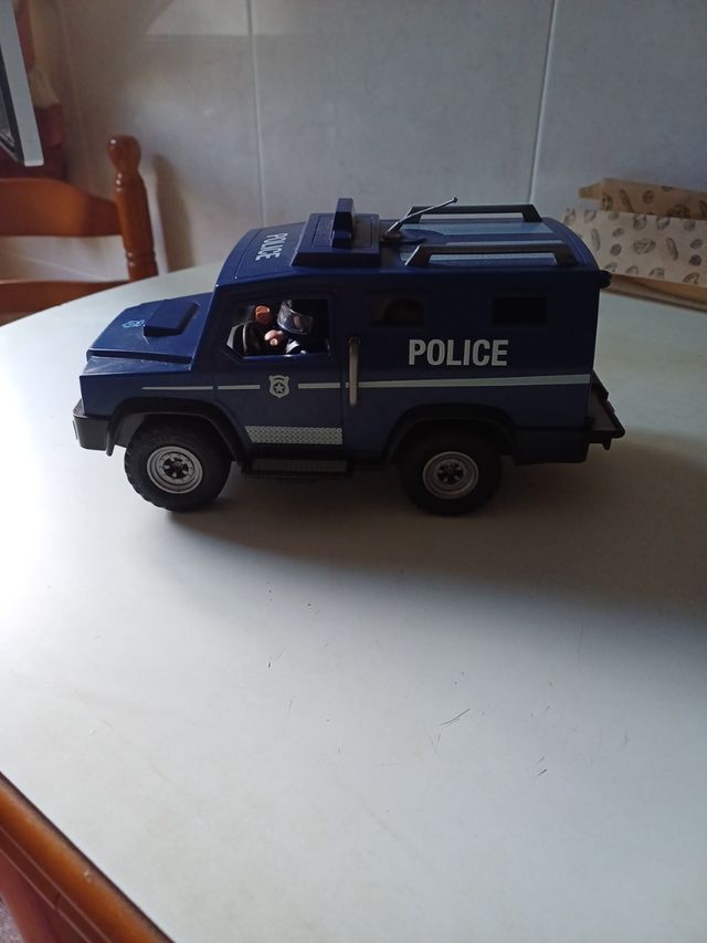 Camión playmobil police