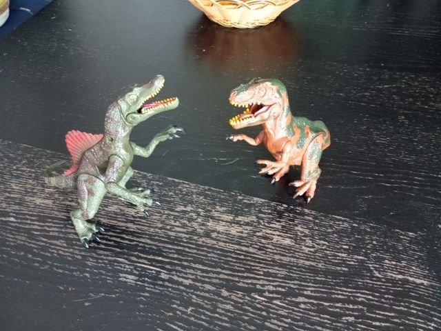 Dinosaurios de juguete
