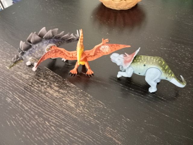 Dinosaurios de juguete