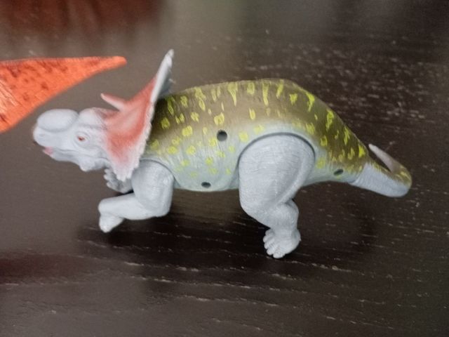 Dinosaurios de juguete