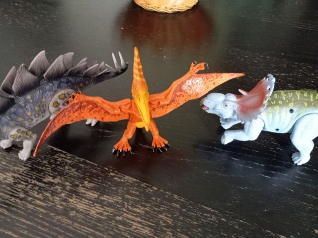 Dinosaurios de juguete
