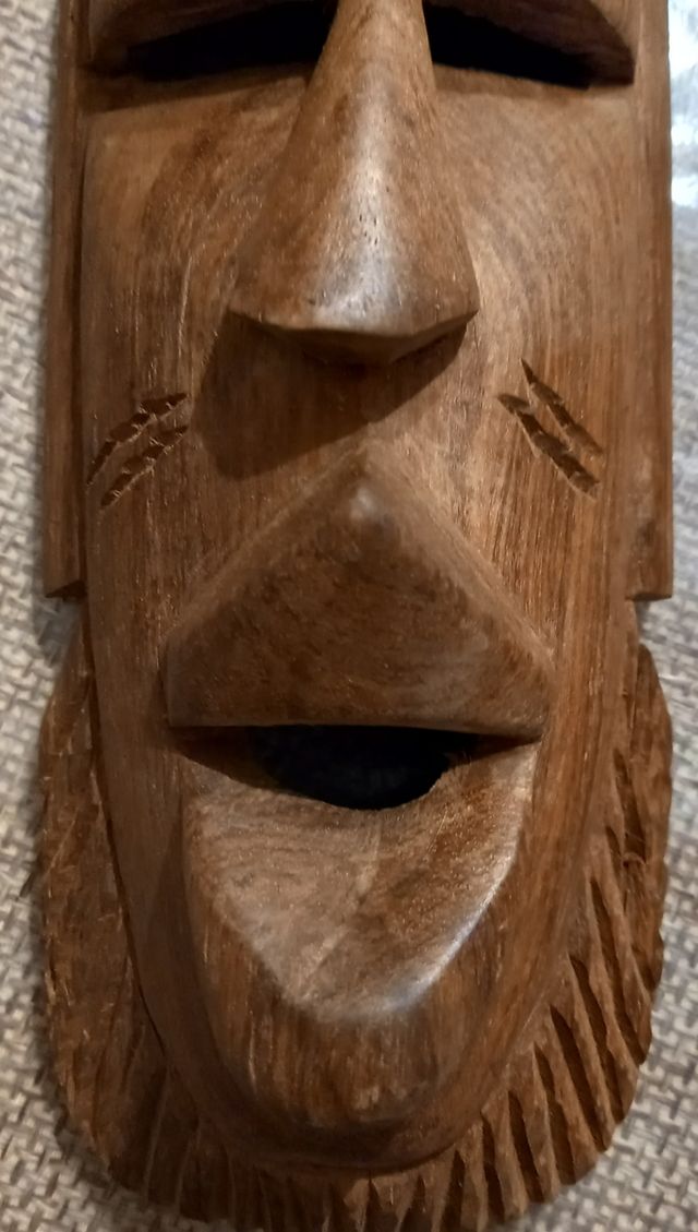 Maschera african in legno.