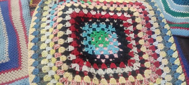 Funda cojín ganchillo