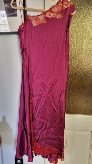 Vestido lencero Zara