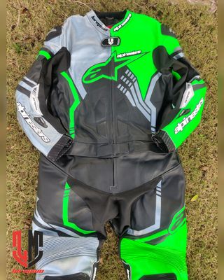 TRAJE DE MOTO PERSONALIZADO Y A MEDIDA