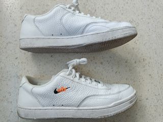 Zapatillas Nike Court Vintage blancas. Talla 42.
