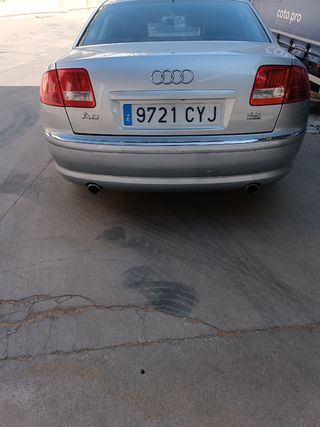 Audi A8 2004