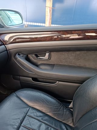 Audi A8 2004