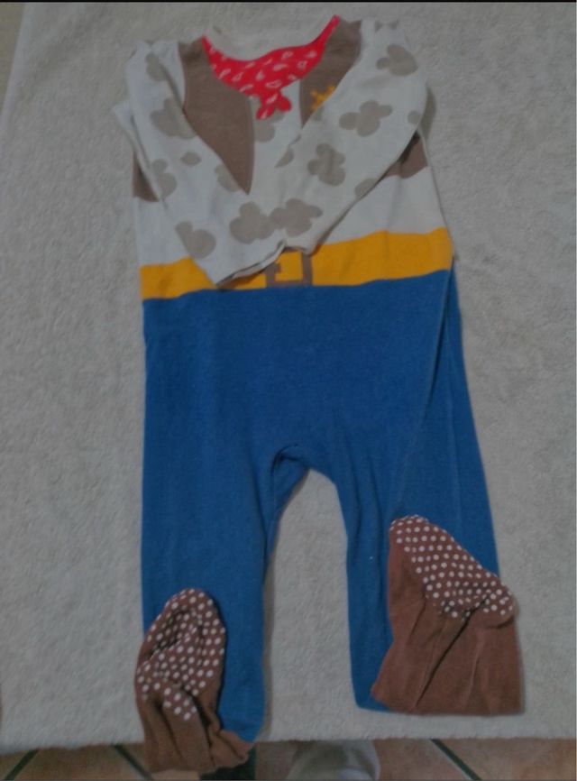 Pijama de una pieza muy comodo