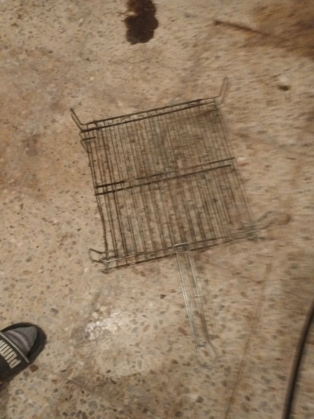 Parrillas dobles para la barbacoa