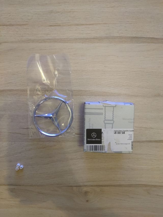 Estrella Mercedes Benz