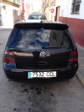 Volkswagen Golf  del 2002
