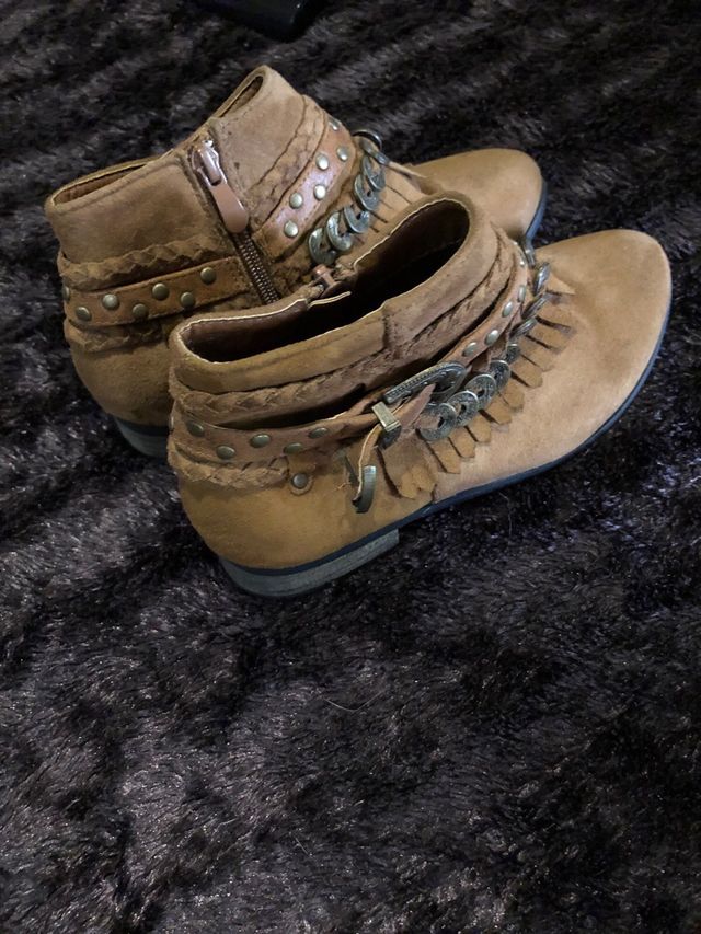 Zapatos chica botines indios