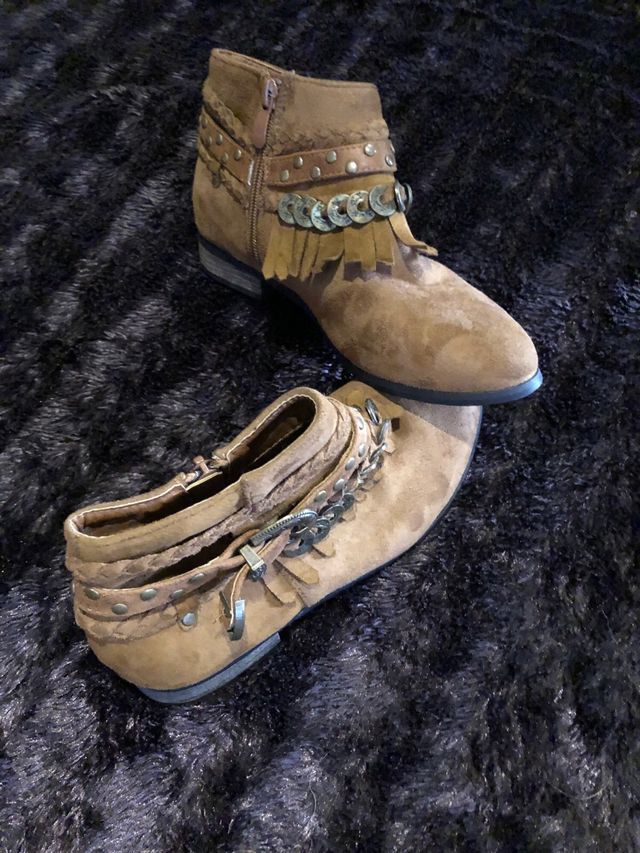 Zapatos chica botines indios