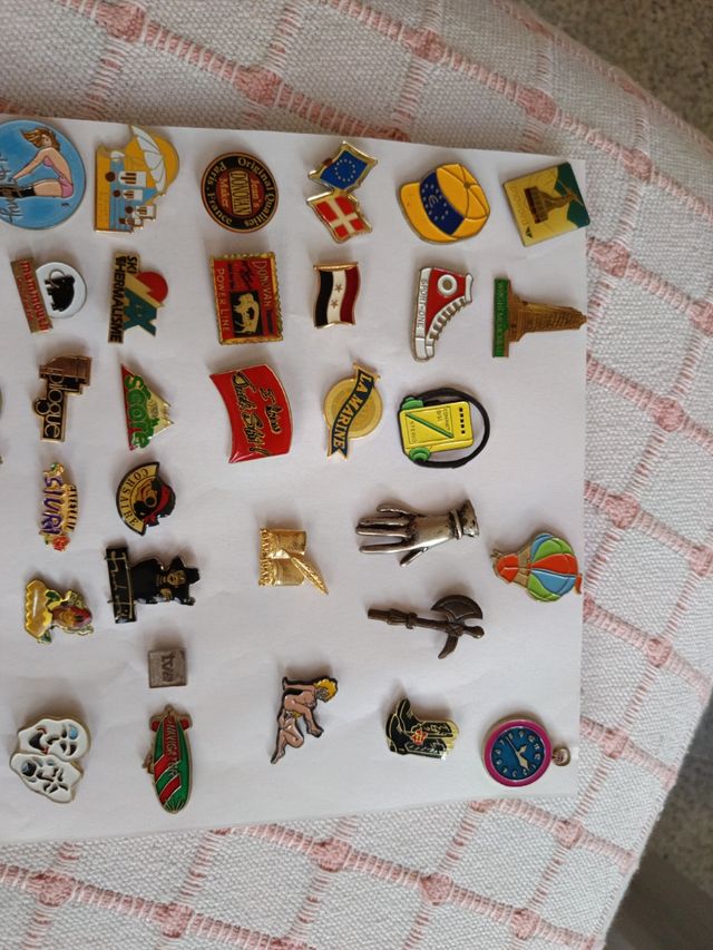 Pin variados