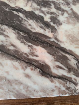 Mesa de mármol y madera para salón