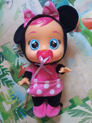 Bebé llorón Minnie