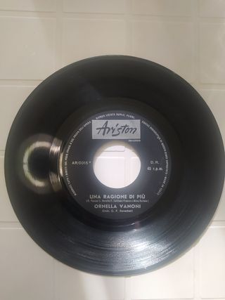 45 giri Ornella Vanoni
