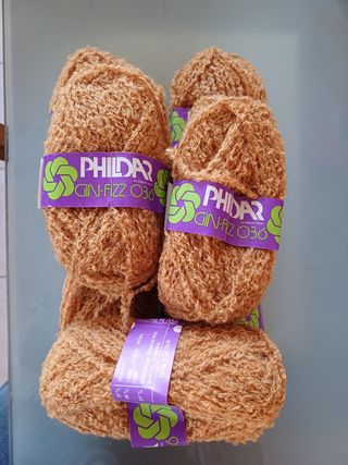 10 gomitoli di pura lana Phildar