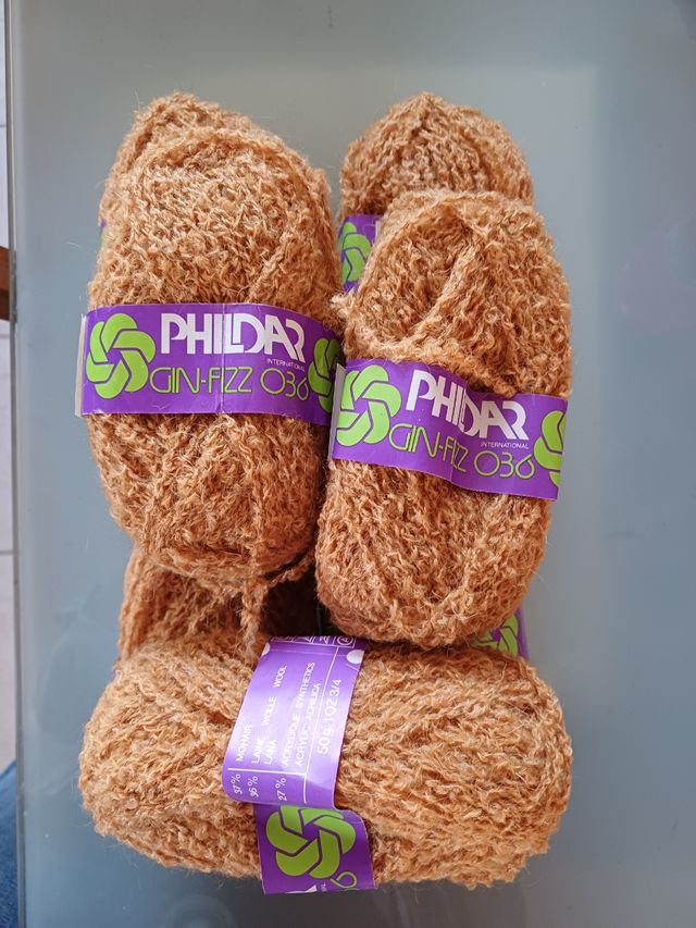 10 gomitoli di pura lana Phildar