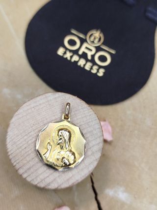Medalla doble cara oro 18k