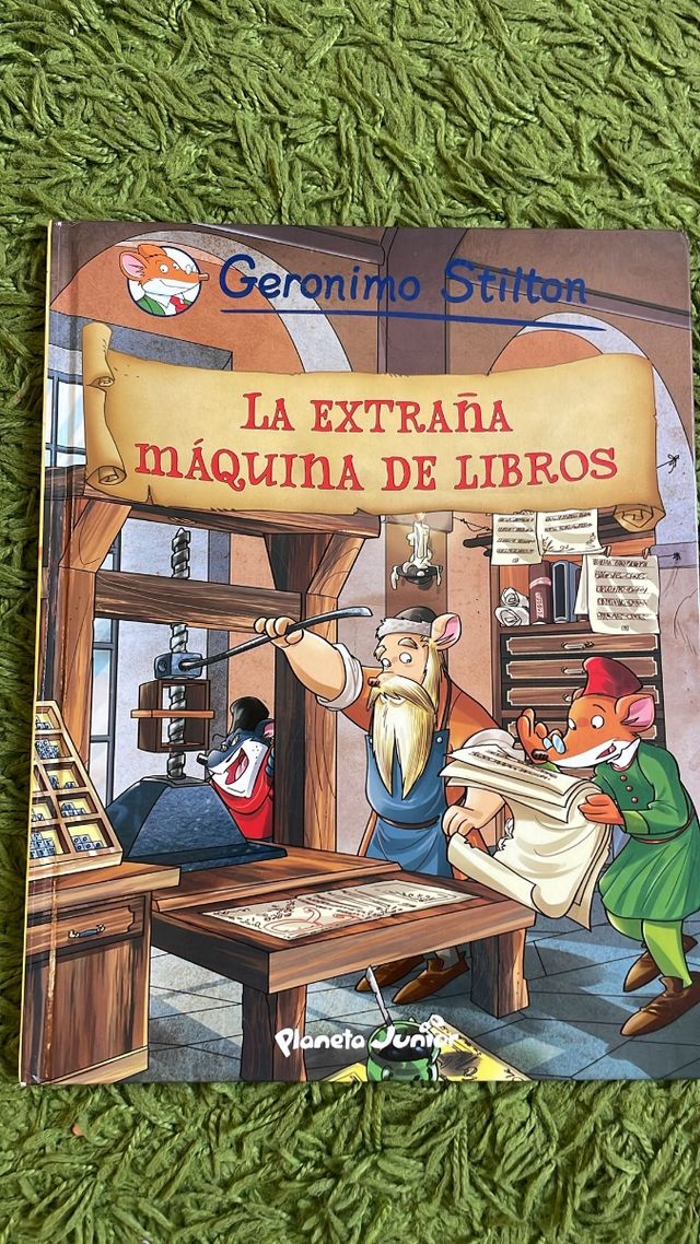 la extraña maquina de libros