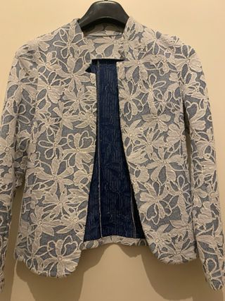 Giacca corta donna celeste e bianca