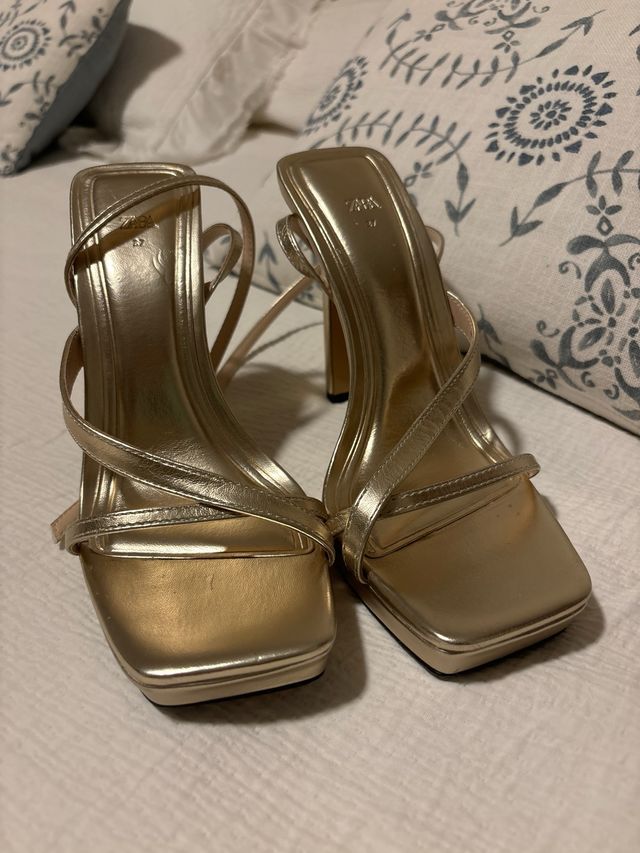 Sandali Zara dorati