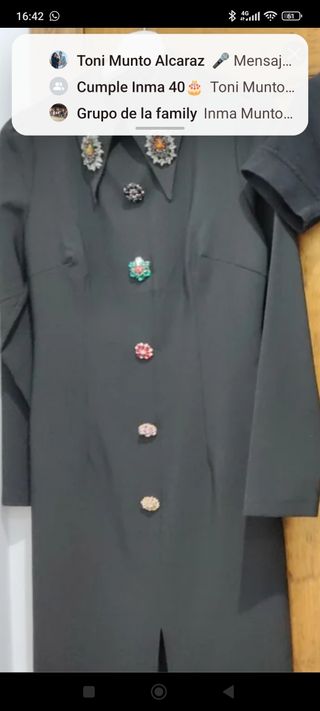 Vestido negro pedreria