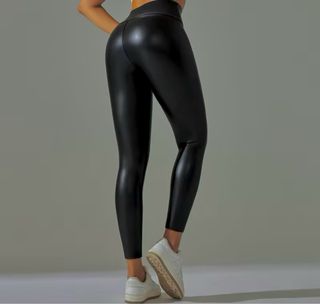 NUEVOS leggins polipiel negros