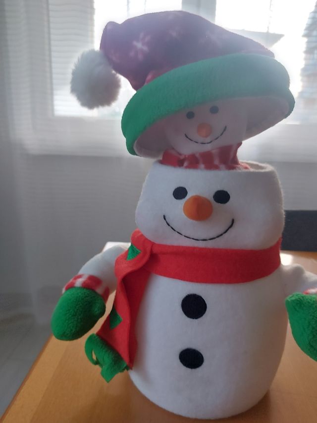 Pupazzo musicale natalizio