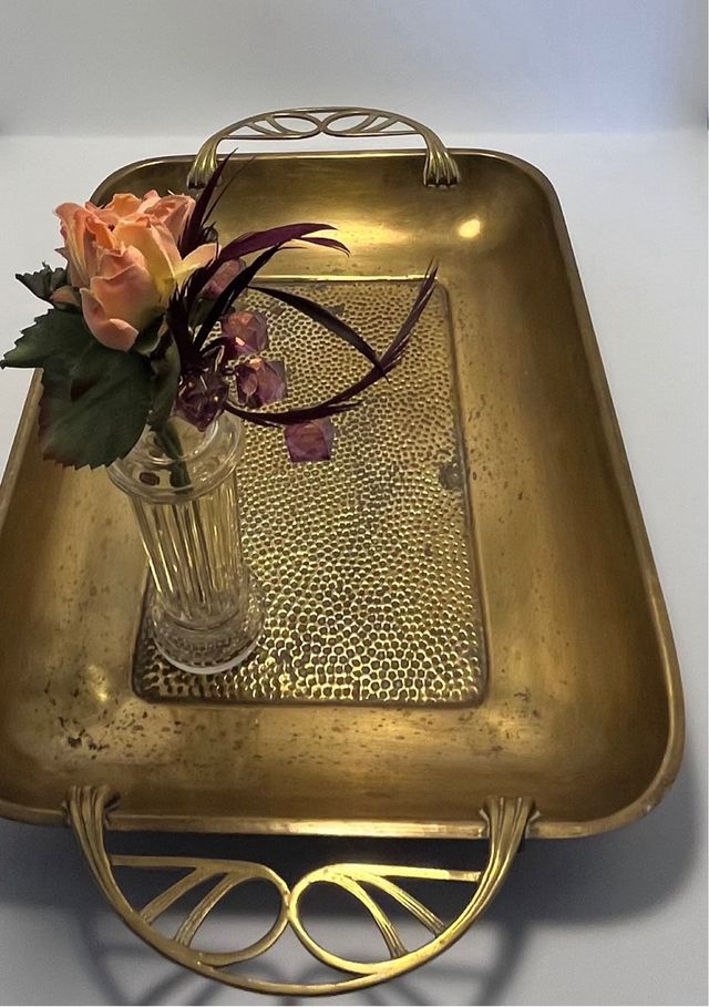 Bandeja de latón art déco
