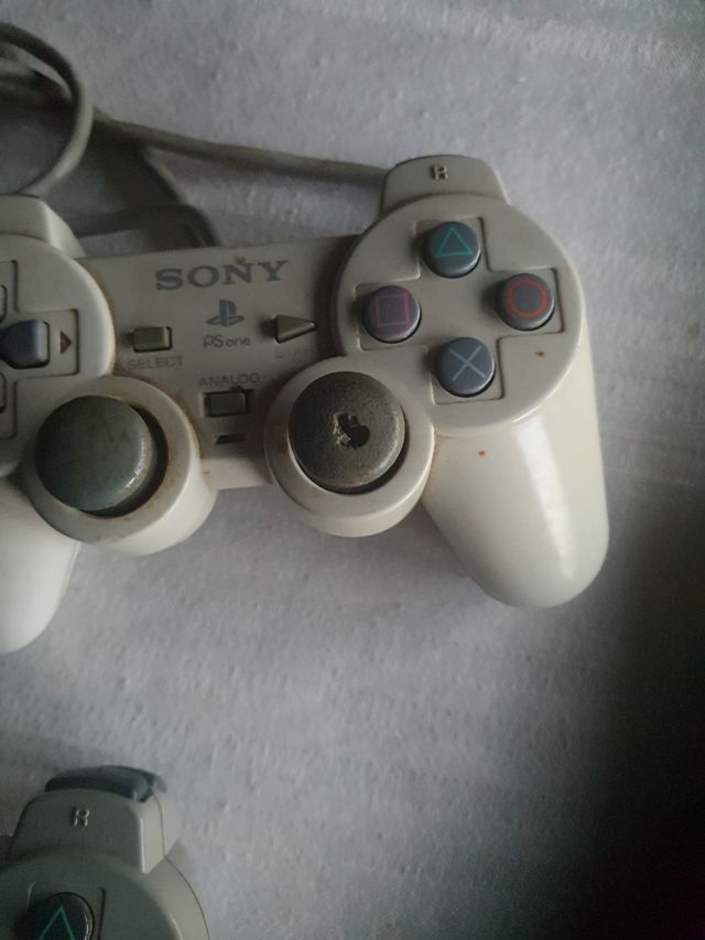 3 joystich per playstation 1