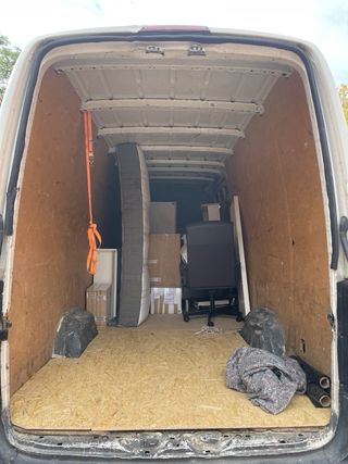 Mudanzas y Transportes 