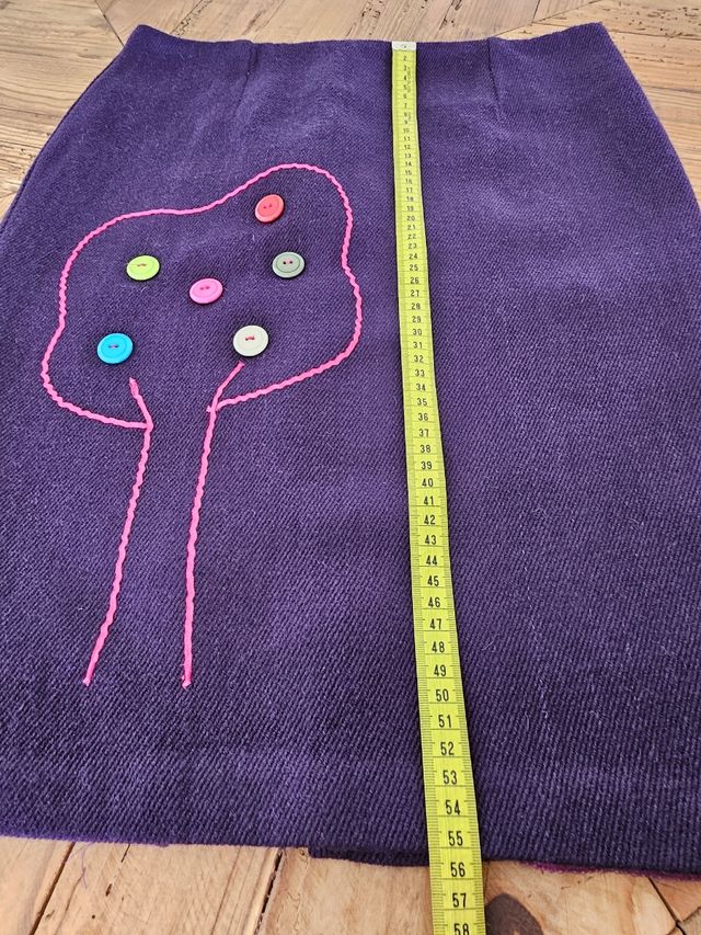 Conjunto chaqueta y falda