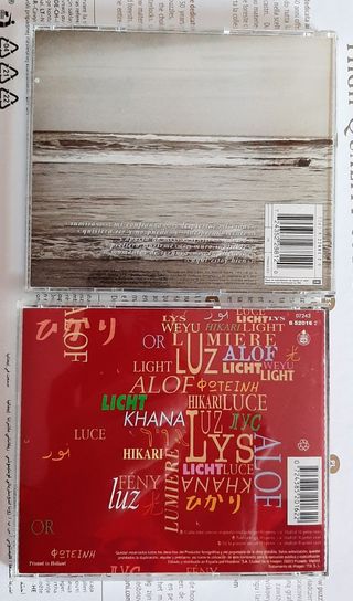 Colección de CDs de Luz Casal.