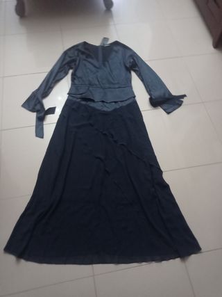 Vestido azul marino de chica nuevo. 