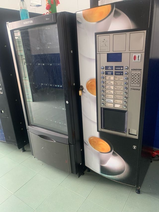 Máquinas expendedoras de café y snack