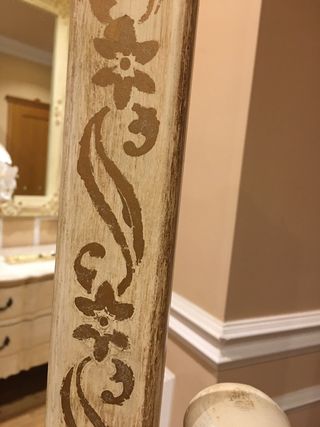ESPEJO DE MADERA DE PIE