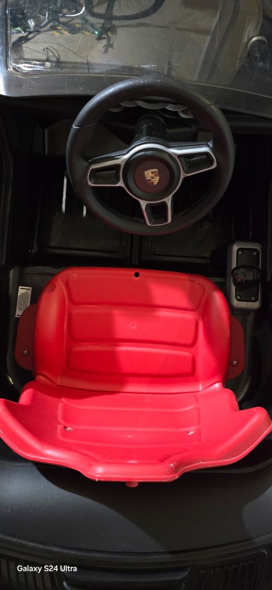 Injusa - Porsche 911 Turbo S Negro 12V