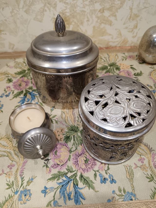 3 Cofanetti in Sheffield