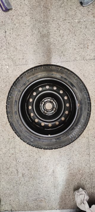 Rueda repuesto Rover